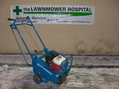 Blue Bird B124 Aerator